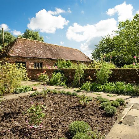 Wimborne Saint Giles All Hallows Farmhouse酒店 外观 照片